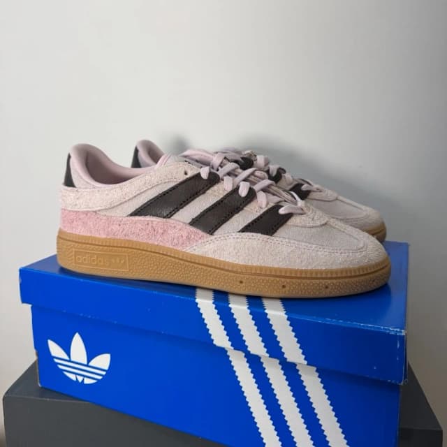 Жіночі Кросівки  Adidas Handball Spezial St W 14