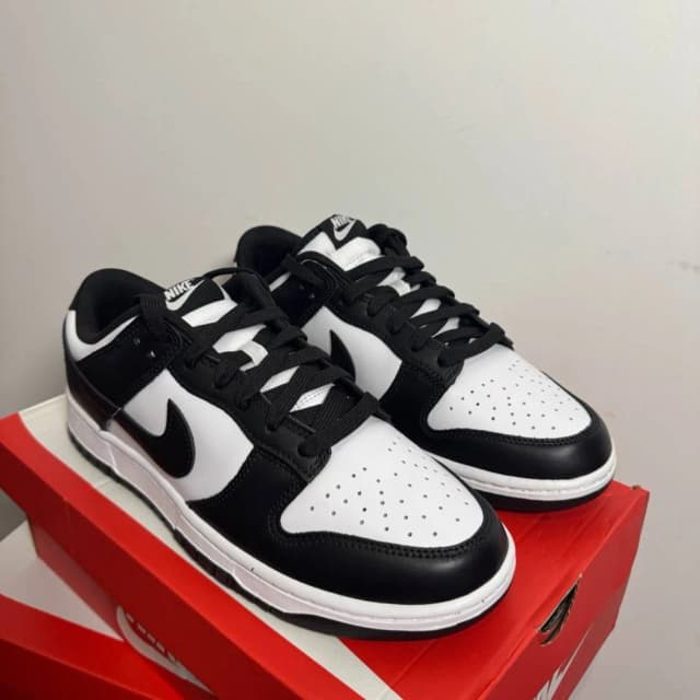 Nike Dunk Low Retro White Black “Panda” 24
