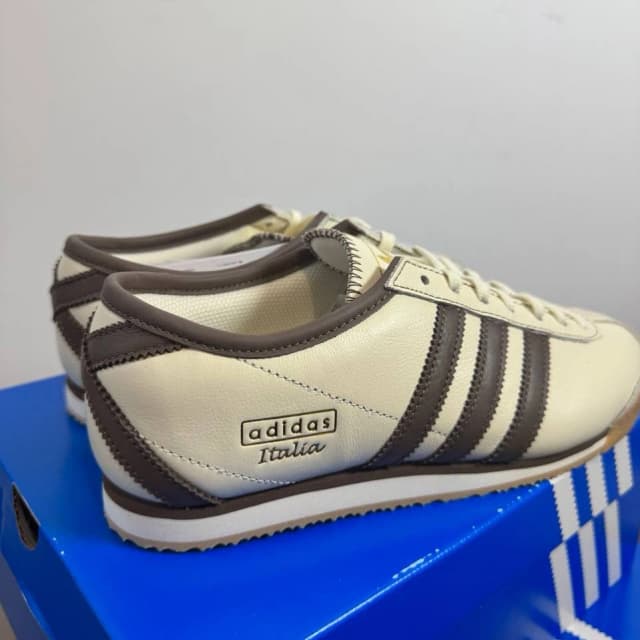 Adidas Italia  70s JQ7086 26